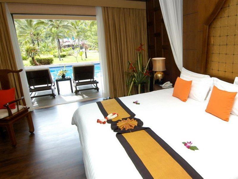 Marriott Resort And Spa Nai Yang Beach מראה חיצוני תמונה